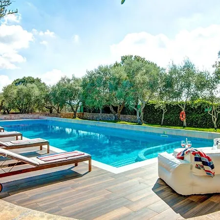 Trulli Carolina By Plus *